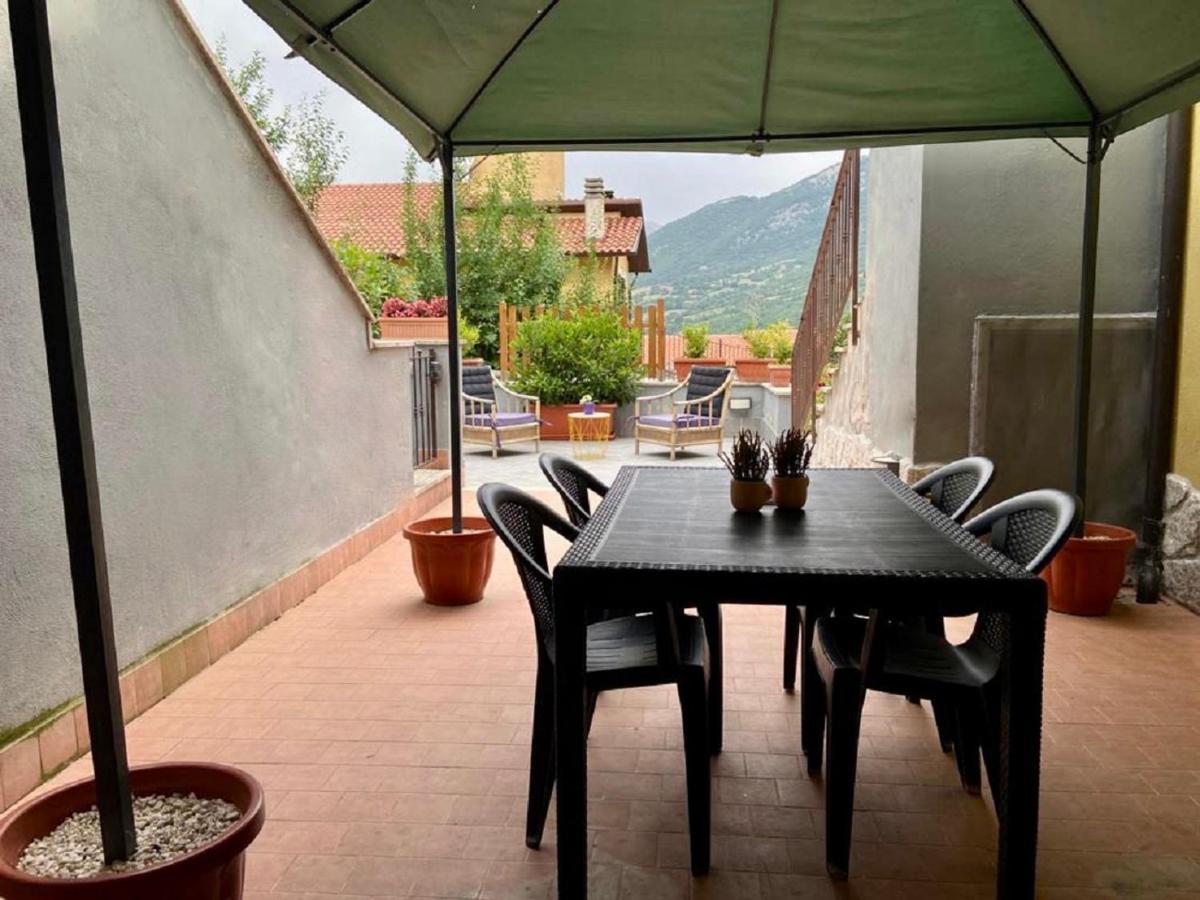 4Flats In Orto Di Venanzio Apartment Barrea Exterior photo