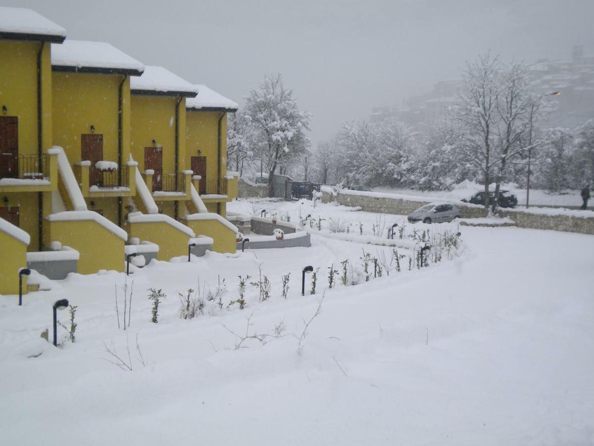 4Flats In Orto Di Venanzio Apartment Barrea Exterior photo